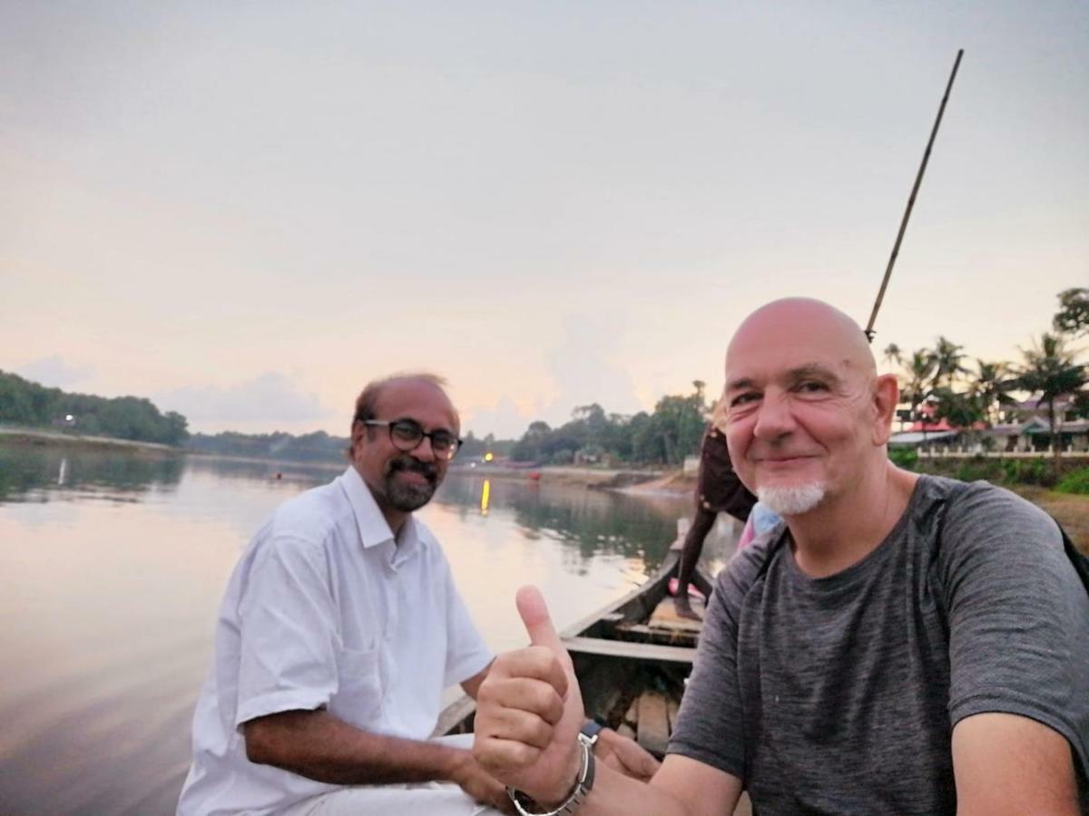 Swasthi Griha Aranmula Exterior foto